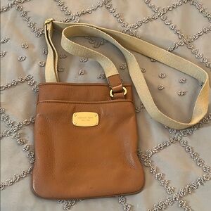 Michael Kors Brown Messenger Bag with Minimalist Design